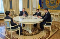 Зеленський попросив Китай про додаткову допомогу в боротьбі з коронавірусом