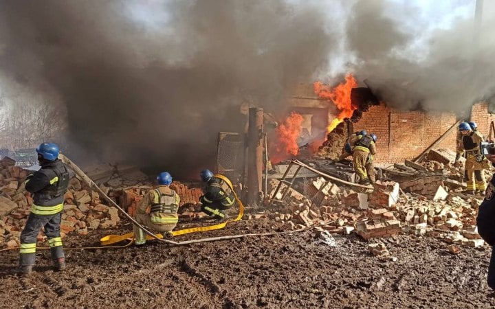 На Сумщині через російські обстріли загинули двоє поліцейських, ще 4 – поранені