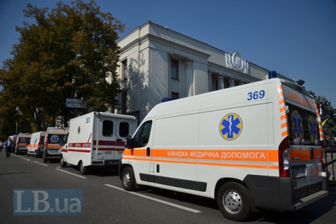 МОЗ виправило повідомлення про вогнепальні поранення біля Ради (оновлено)