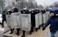Нардеп "Свободы" заявила, что ее не пропустили в помещение ОИК в Киеве 