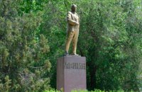 Останній рік для пам'ятників Леніну