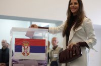 Reuters: У Сербії проходять дострокові парламентські вибори 