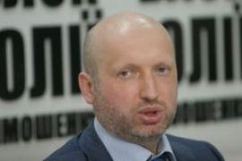 Турчинов просит всех сплотиться ради Тимошенко