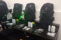 Франція передала українським рятувальникам гармати для розмінування