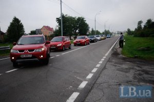 В селе Януковича отремонтируют дороги за 3,5 млн грн