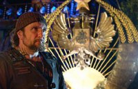 Лидер "Ночных волков" предложил Путину "коммунизировать" герб России
