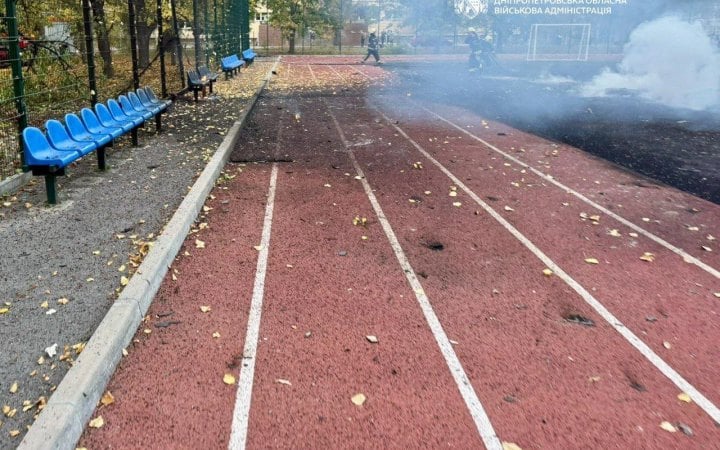 Головне за вівторок, 27 жовтня: атаки на Дніпро та Харків, майже 180 боєзіткнень, меморандум між урядом і таксистами 