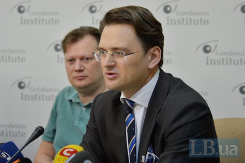Россия находится в шаге от усиления санкций против нее, - МИД