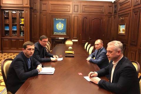 Луценко встретился с совладельцем "Новой почты" по поводу обысков