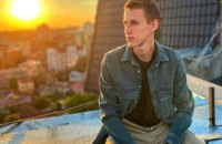 Рудківський депутат, син нардепки Копанчук відмовився від мандату після публікації про його перебування за кордоном