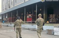 У Києві на поштовому терміналі вибухнула посилка, є загиблий і поранені (оновлено)