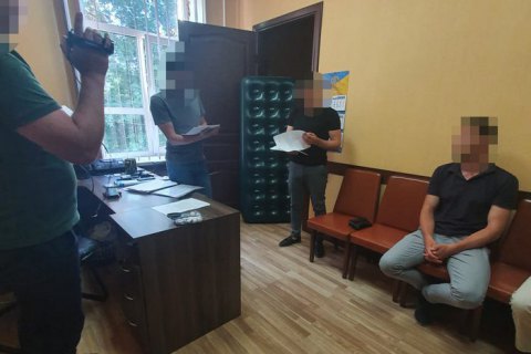 ​Підозрюваного у вимаганні $250 тис. підполковника СБУ взято під варту з альтернативою 10 млн гривень застави 