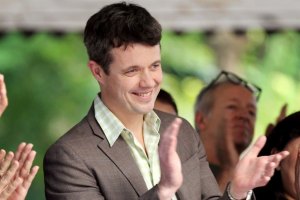 До Львова прилетів кронпринц Данії Фредерік