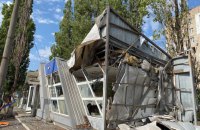 Росія вночі обстріляла два райони Миколаєва: пошкоджено житлові будинки (оновлено)