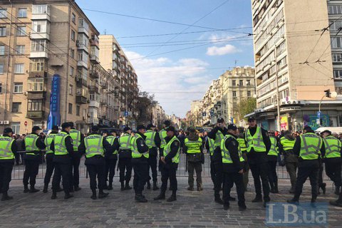 В массовых мероприятиях 8 и 9 мая Нацполиция прогнозирует участие 220 тыс. человек