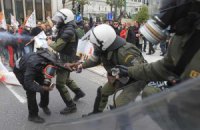 В Греции начались столкновения демонстрантов с полицией