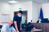 В деле о расстрелах на Институтской суд исследовал экспертизу одежды и фото с изъятого телефона обвиняемого