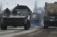 Для перевезення військових вантажів окупанти почали використовувати цивільні авто