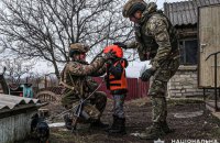 У прифронтових населених пунктах Донеччини досі залишаються понад 40 тисяч дітей