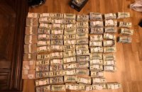 У экс-начальника луганской налоговой при задержании нашли $3,8 млн наличными