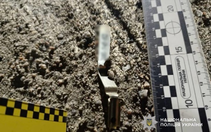У Дніпрі чоловік кинув гранату в поліцейських: один загиблий, четверо постраждалих
