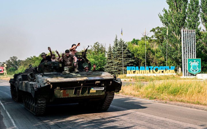 У Краматорську відновлюють рух автобусів