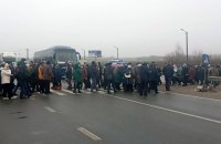 На Полтавщине протестующие перекрыли международную трассу с требованием снизить тарифы на газ