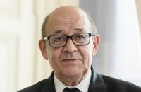 Зеленский обсудил с главой МИД Франции Ле Дрианом ситуацию на Донбассе