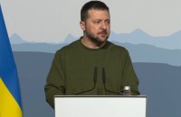 У кожній російській ракеті десятки компонентів, які створені компаніями провідних країн, — Зеленський