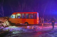 На Чернігівщині маршрутка врізалась у блокпост 