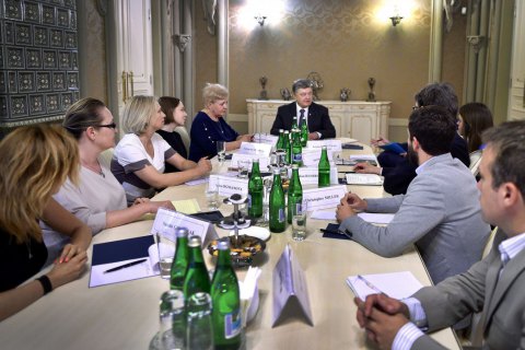 Порошенко пообещал семье Шеремета содействовать расследованию его убийства