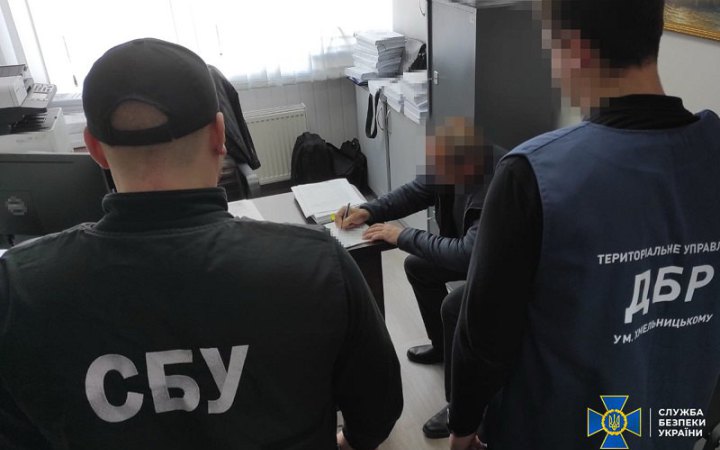 У  Вінниці та Житомирі викрили ділків, які профінансували бойовиків "ДНР" на понад 50 млн гривень