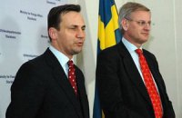 Бильдт и Сикорский встретятся с Януковичем