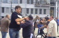 В Москве избили участников пикета против войны в Украине