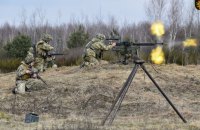 Строкову службу можуть заміняти курсами військової підготовки, – Резніков