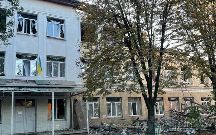 РФ атакувала 3,5 тис. освітніх об’єктів в Україні, – Шмигаль