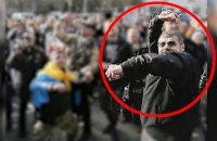 Россия завела уголовное дело на Мосийчука за бросание яиц в посольство
