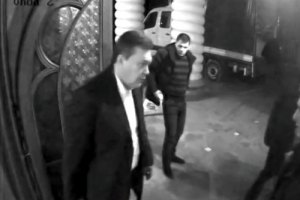"Если бы он знал, что не вернется, он бы взорвал Межигорье. Так оно ему было дорого"