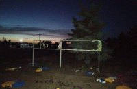 У Станиці Луганській п'яний місцевий житель зруйнував знак "Україна"