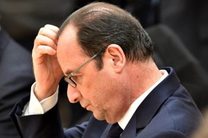 Олланд призвал к прекращению огня и отводу тяжелого вооружения с Донбасса