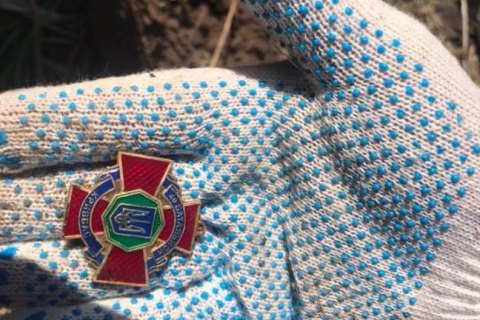 На околиці Дніпра знайшли речі загиблих в Іловайському котлі бійців АТО (оновлено)