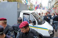 Тимошенко привезли на суд за два часа до заседания