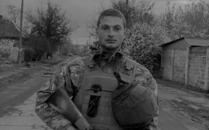 На війні загинув чемпіон України зі стрибків із жердиною, снайпер Богдан Ходаківський