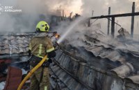 Російські дрони атакували Київщину: постраждали троє людей, серед них дитина