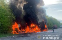 На Хмельниччині фура зіткнулася з вантажним бусом та легковиком: 4 загиблих