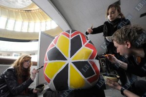 Олег Скрипка устроит Фестиваль писанок на Пасху