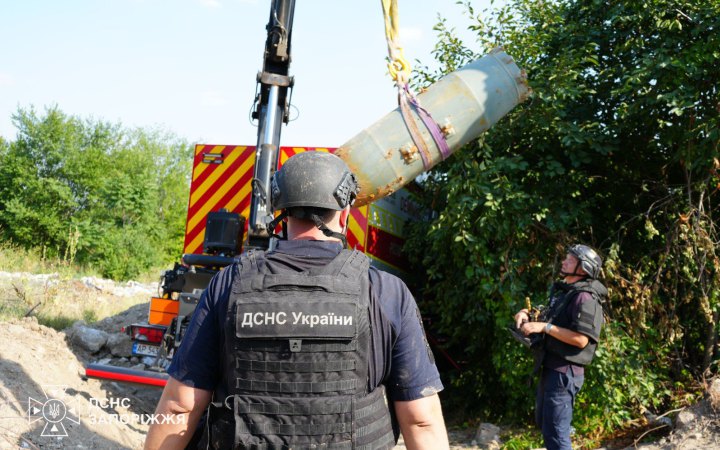 У Запоріжжі знищили російську 500-кілограмову авіабомбу, яка застрягла на 10-метровій глибині