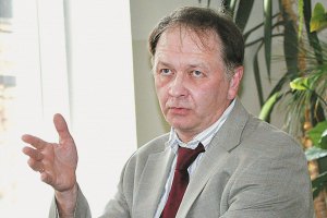Генконсул РФ: украинский язык в Крыму угрожает жизни людей