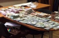 НАБУ сообщило о задержании должностных лиц одной из налоговых инспекций Киева