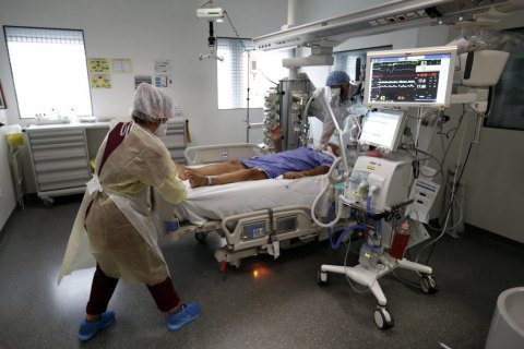 В Украине за сутки диагностировали 3 584 новых случая COVID-19